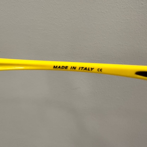 Oakley Sunglasses Sunflower Twenty Six Yellow - Picture 3 of 4